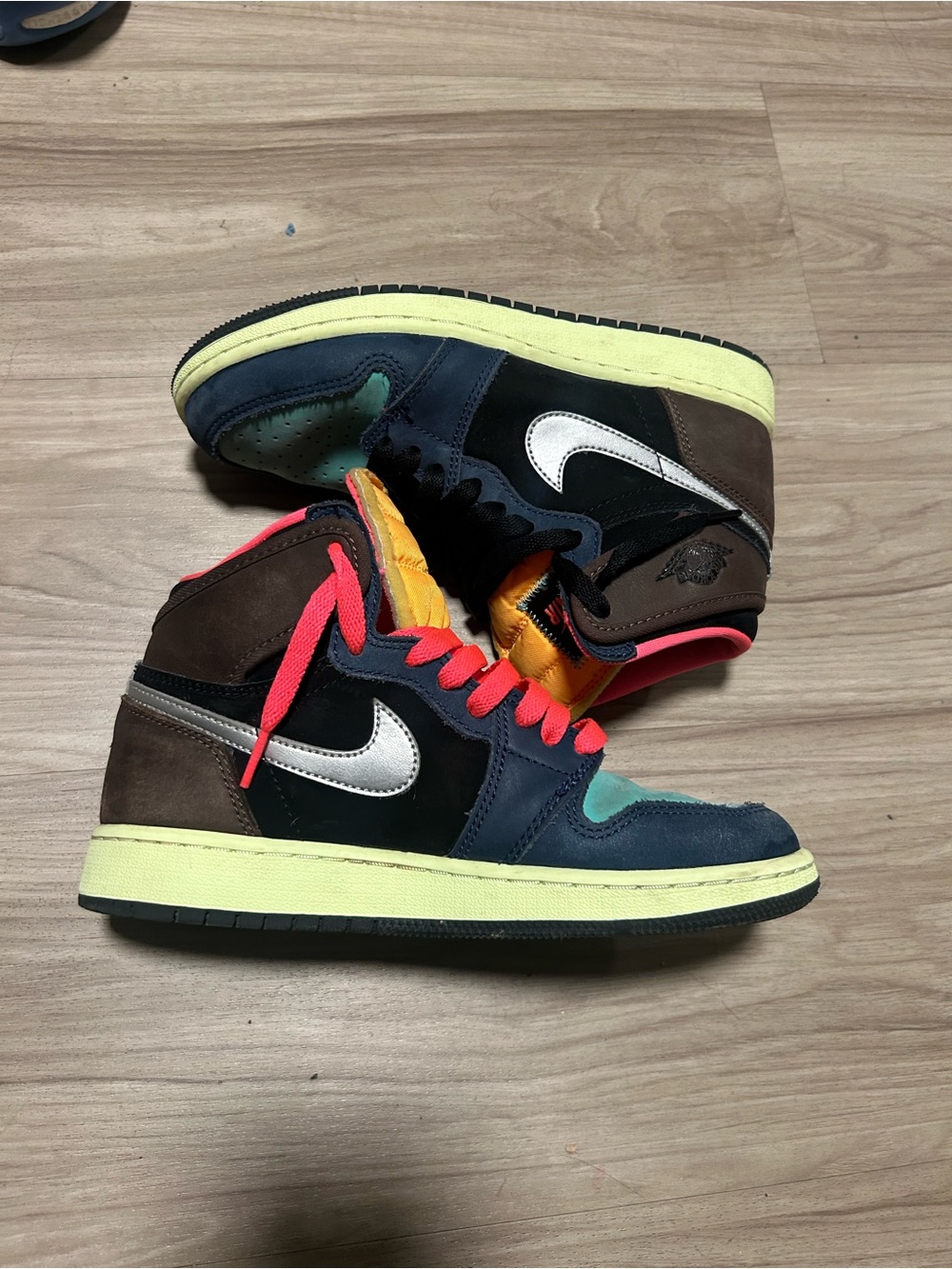 Nike Air Jordan 1 Mid Multi-Color Sneaker